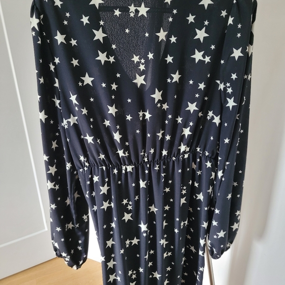 Starry night dress - Picture 3 of 5